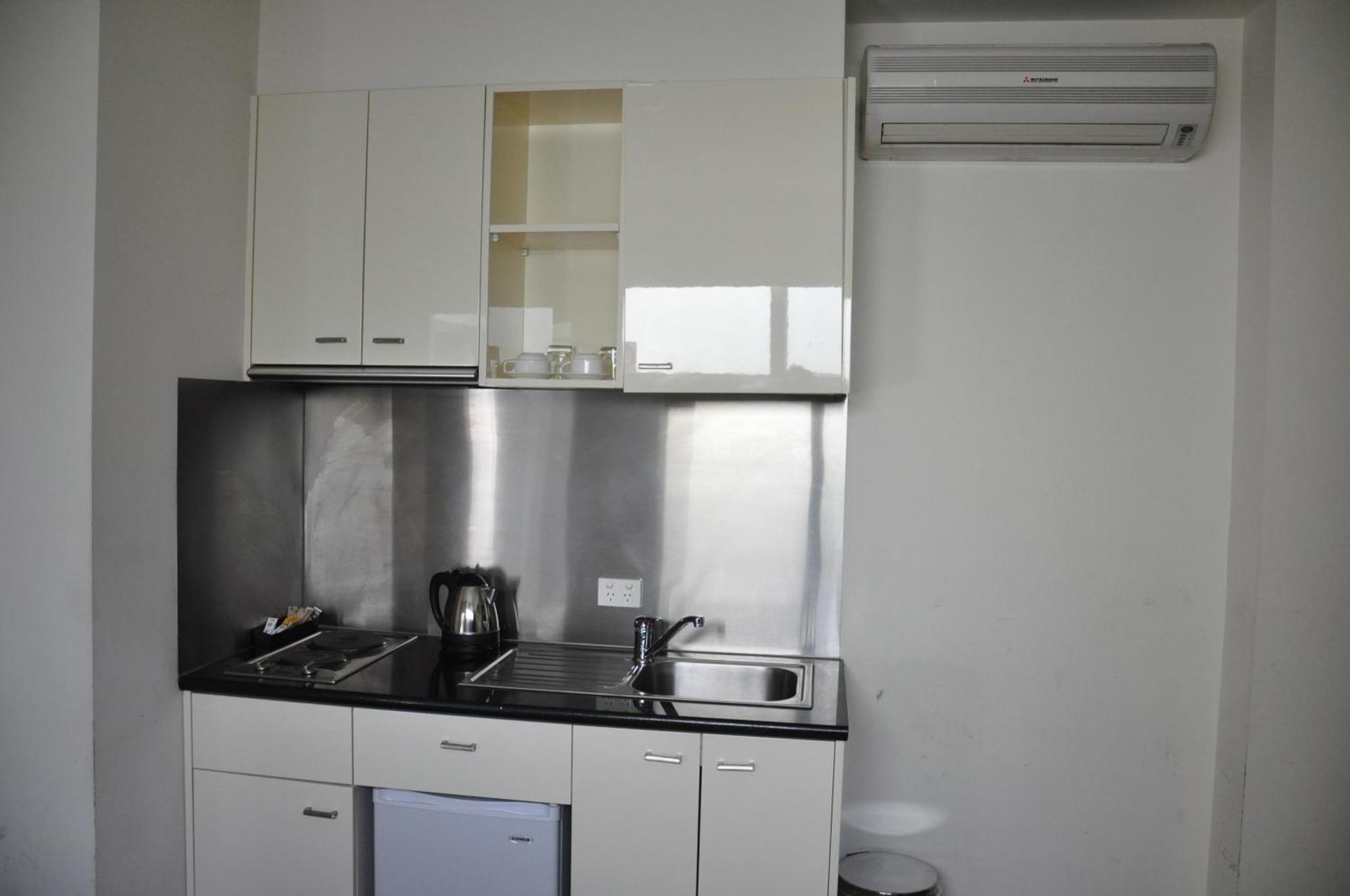 Yti Garden Hotel Melbourne Bagian luar foto