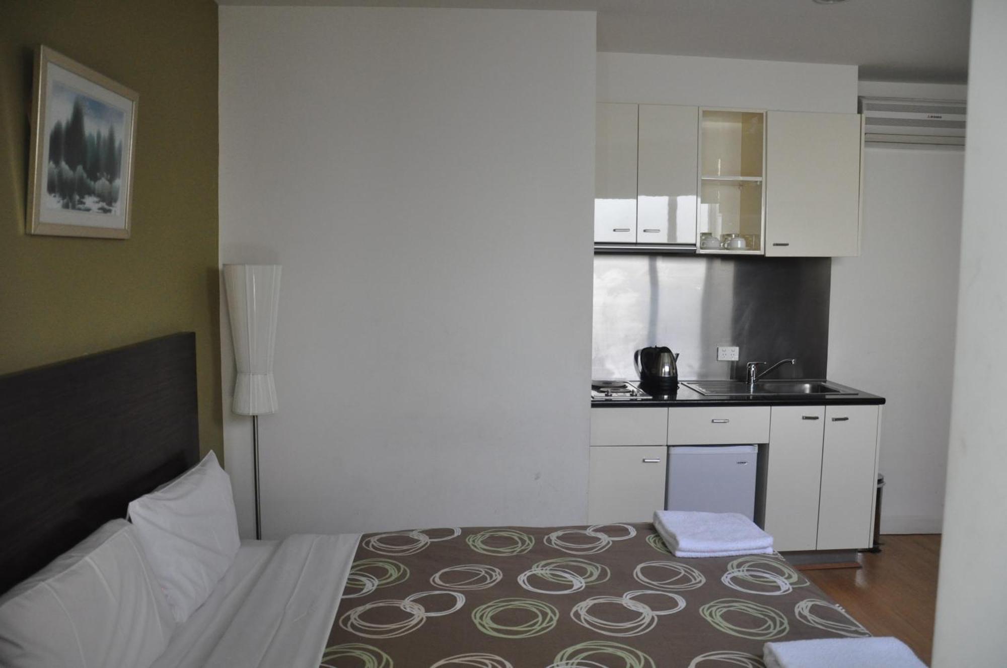 Yti Garden Hotel Melbourne Bagian luar foto